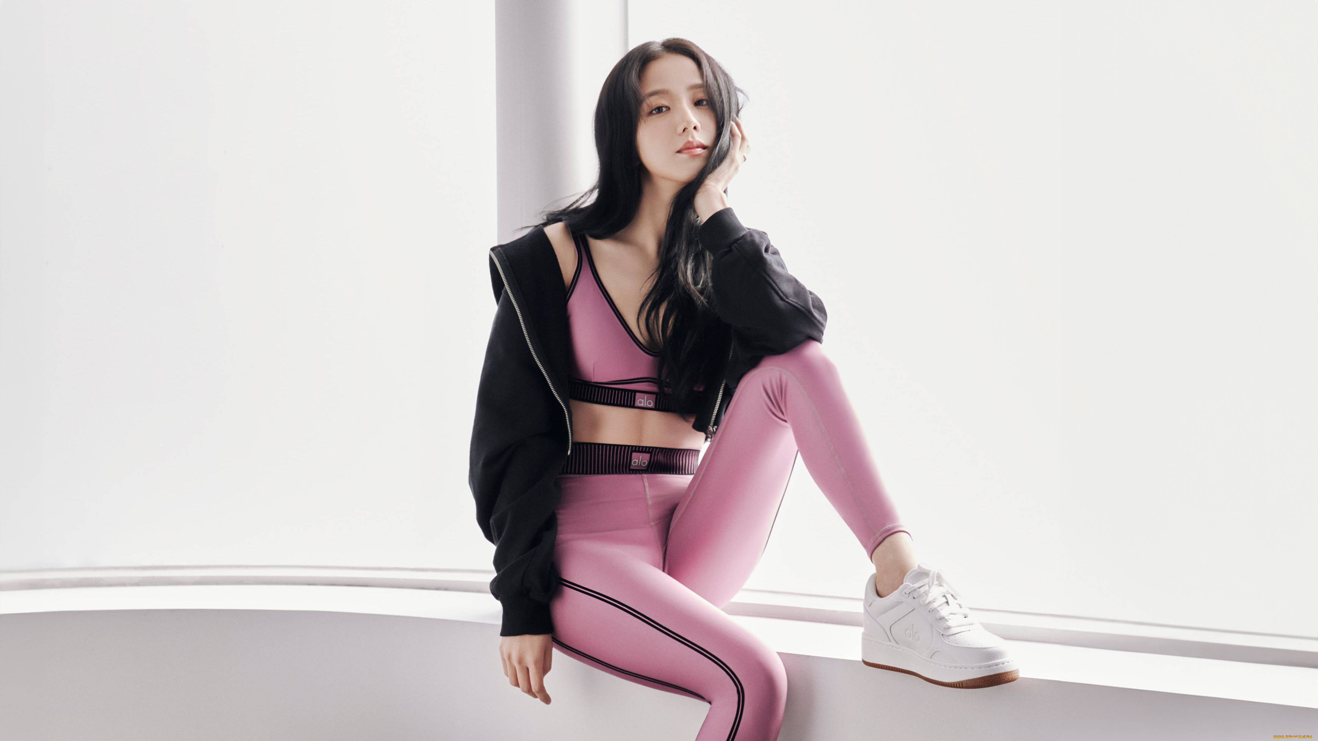 jisoo alo yoga 2024, , black pink, , , , alo, yoga, jisoo, blackpink